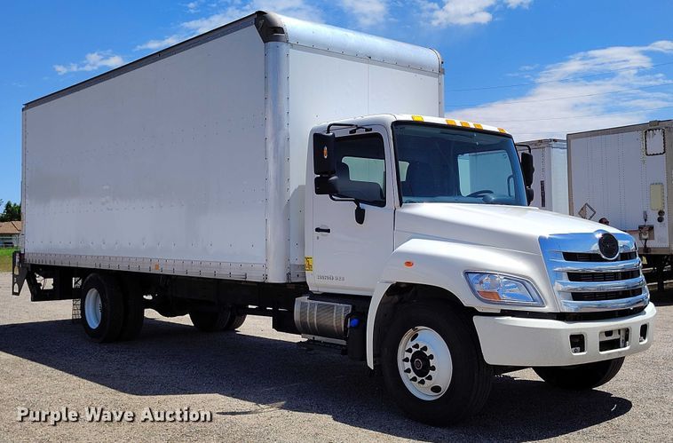 image for item DP4983 2014 Hino 268 box truck