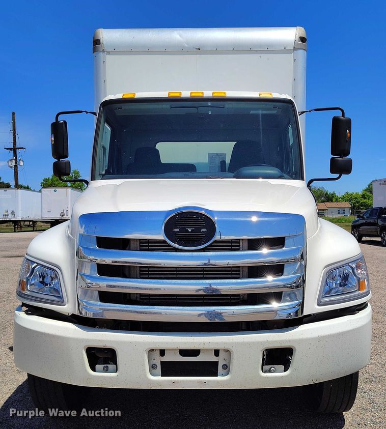 2014 Hino 268 box truck in Commerce City, CO | Item DP4983