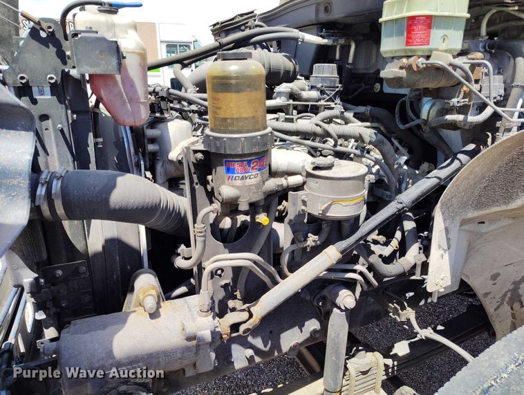 image for item DP4983 2014 Hino 268 box truck