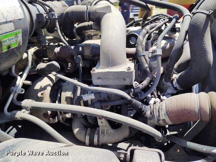 image for item DP4983 2014 Hino 268 box truck