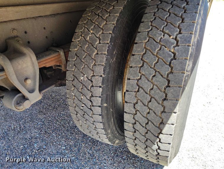 image for item DP4983 2014 Hino 268 box truck