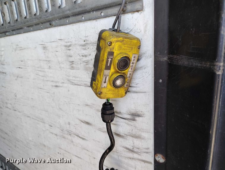 image for item DP4984 2014 Hino 268 box truck