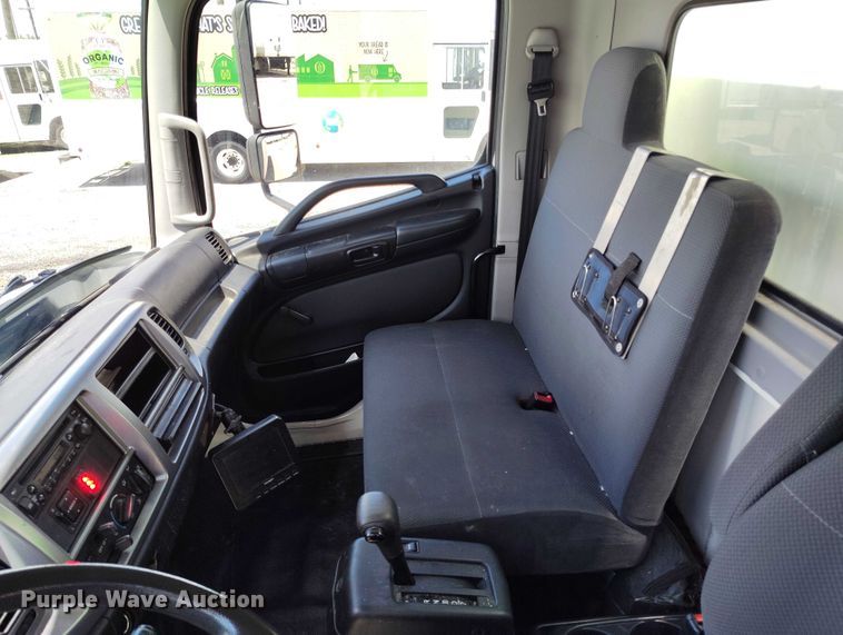 image for item DP4984 2014 Hino 268 box truck