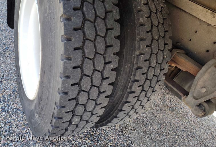 image for item DP4984 2014 Hino 268 box truck