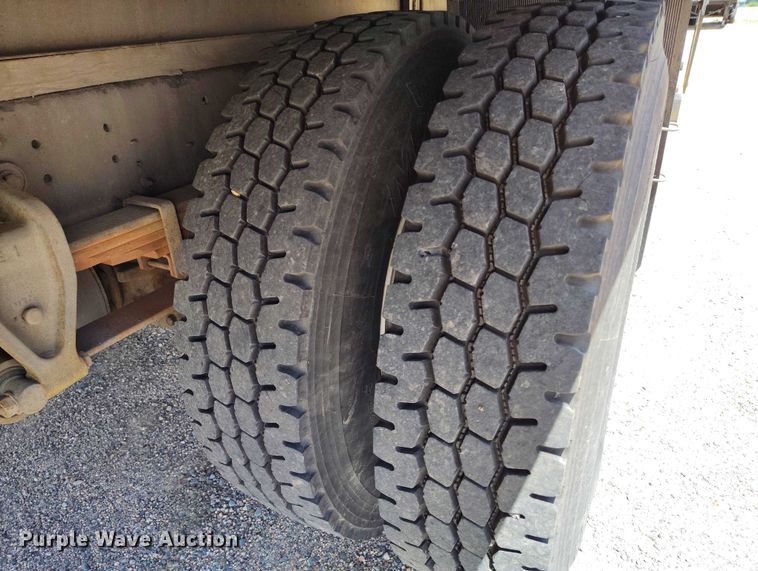 image for item DP4984 2014 Hino 268 box truck