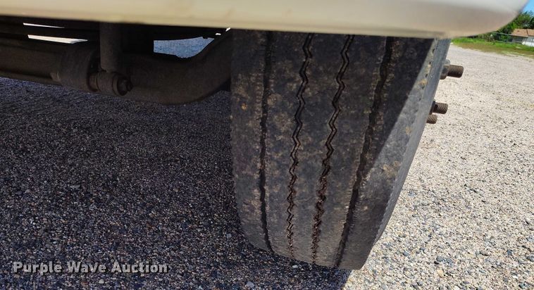 image for item DP4984 2014 Hino 268 box truck