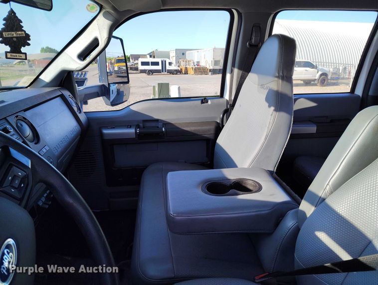 image for item DP4987 2024 Ford F750 Super Duty truck cab and chassis