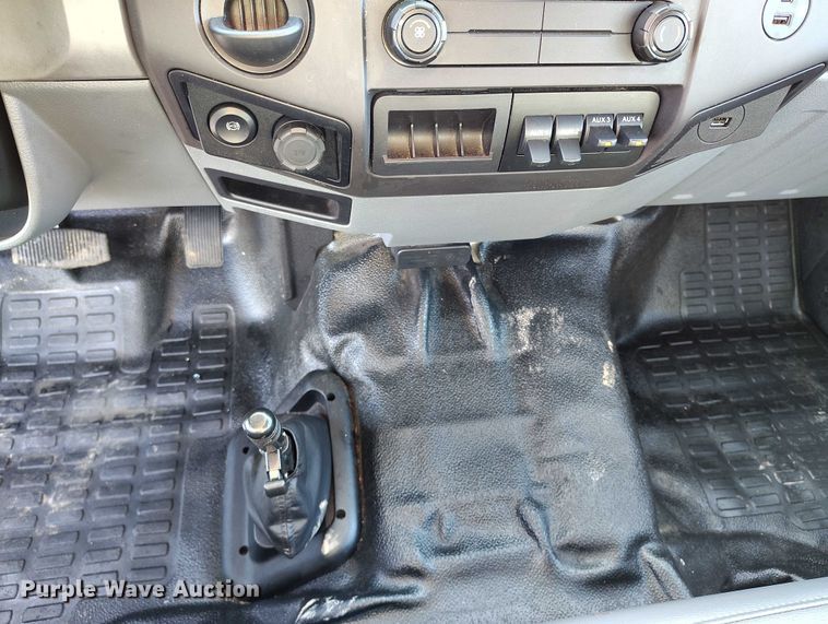 image for item DP4987 2024 Ford F750 Super Duty truck cab and chassis