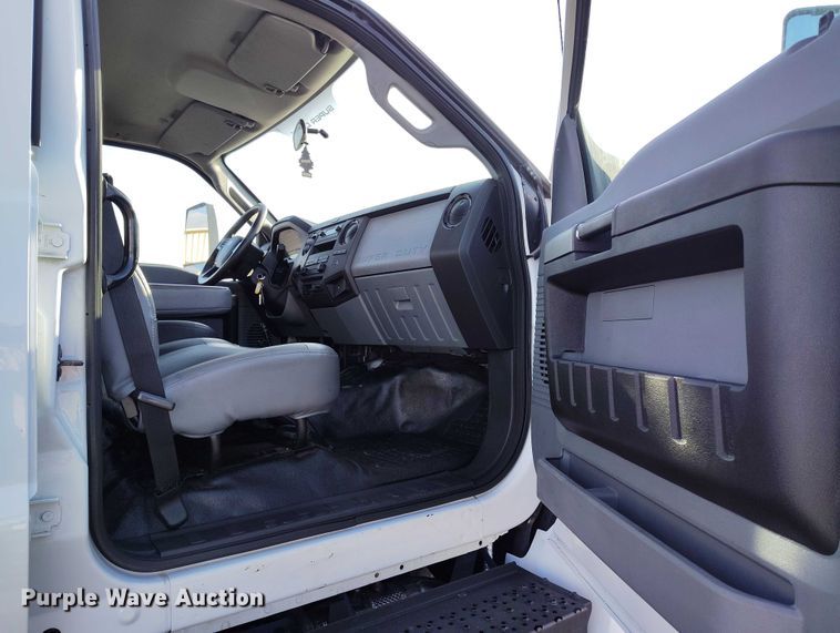 image for item DP4987 2024 Ford F750 Super Duty truck cab and chassis