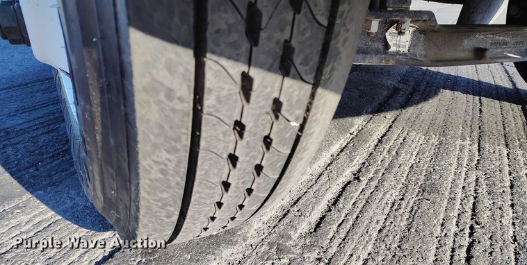 image for item DP4987 2024 Ford F750 Super Duty truck cab and chassis