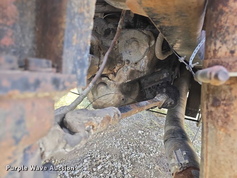 image for item DS3280 1978 Mack R686 semi truck