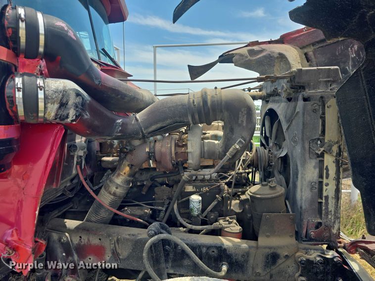 image for item DS3280 1978 Mack R686 semi truck