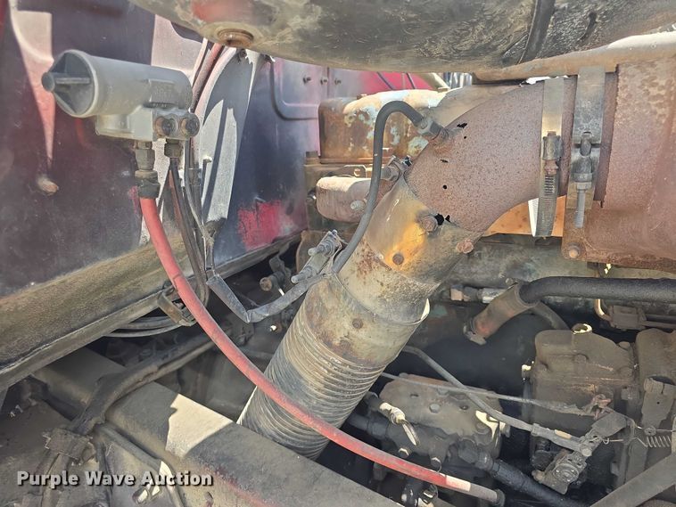 image for item DS3280 1978 Mack R686 semi truck