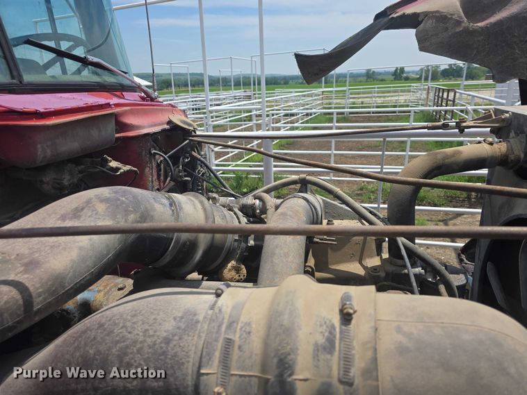 image for item DS3280 1978 Mack R686 semi truck