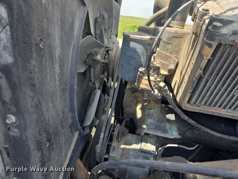 image for item DS3280 1978 Mack R686 semi truck