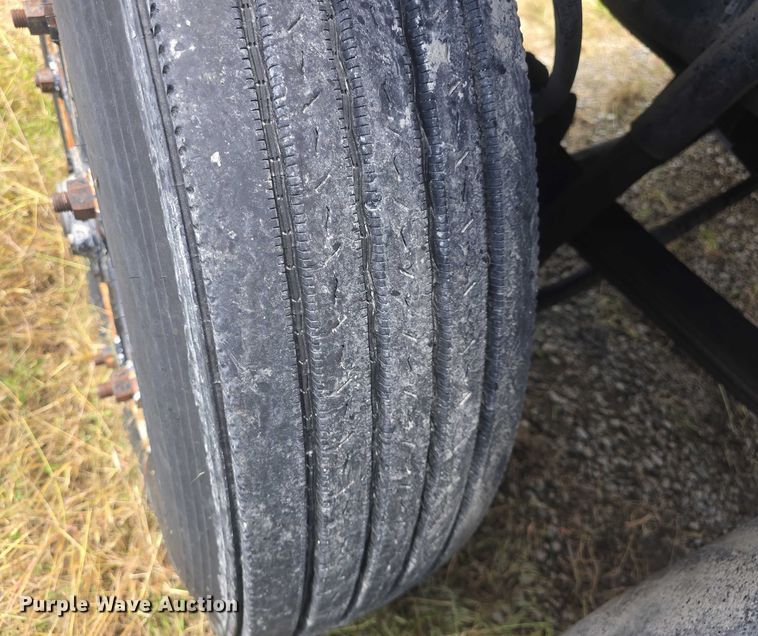 image for item DS3280 1978 Mack R686 semi truck