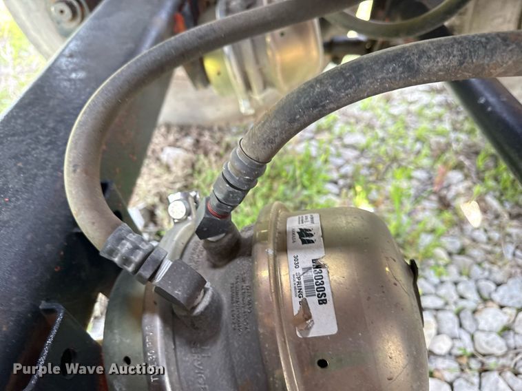 image for item DS3740 1973 Fruehauf PB-F2-40-65 flatbed trailer