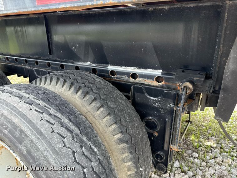 image for item DS3740 1973 Fruehauf PB-F2-40-65 flatbed trailer