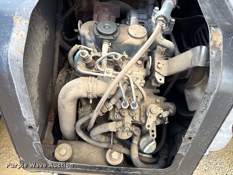 image for item DS4325 2019 Peterbilt 579 semi truck