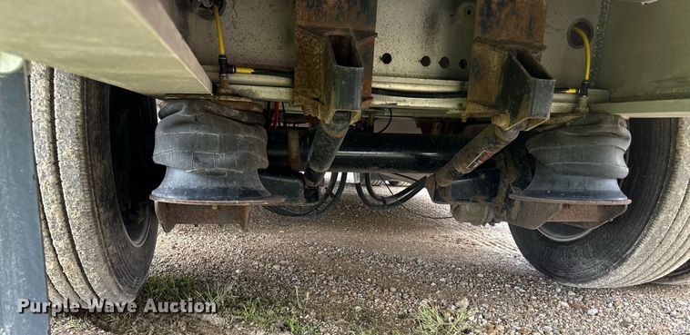 image for item DS4328 2013 Transcraft ASDF53102-2 drop deck equipment trailer