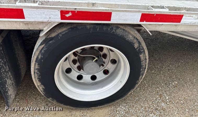 image for item DS4328 2013 Transcraft ASDF53102-2 drop deck equipment trailer