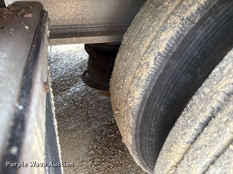 image for item DS4329 2012 Transcraft ASDF53102-2 drop deck equipment trailer