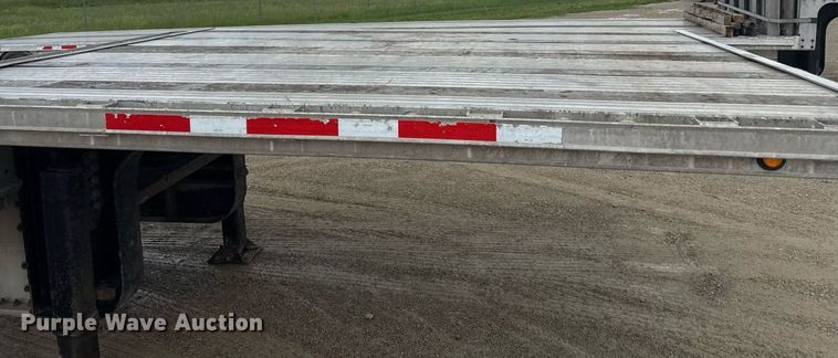 image for item DS4330 2013 Transcraft ASDF53102-2 drop deck equipment trailer