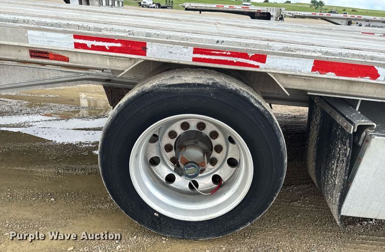 image for item DS4330 2013 Transcraft ASDF53102-2 drop deck equipment trailer