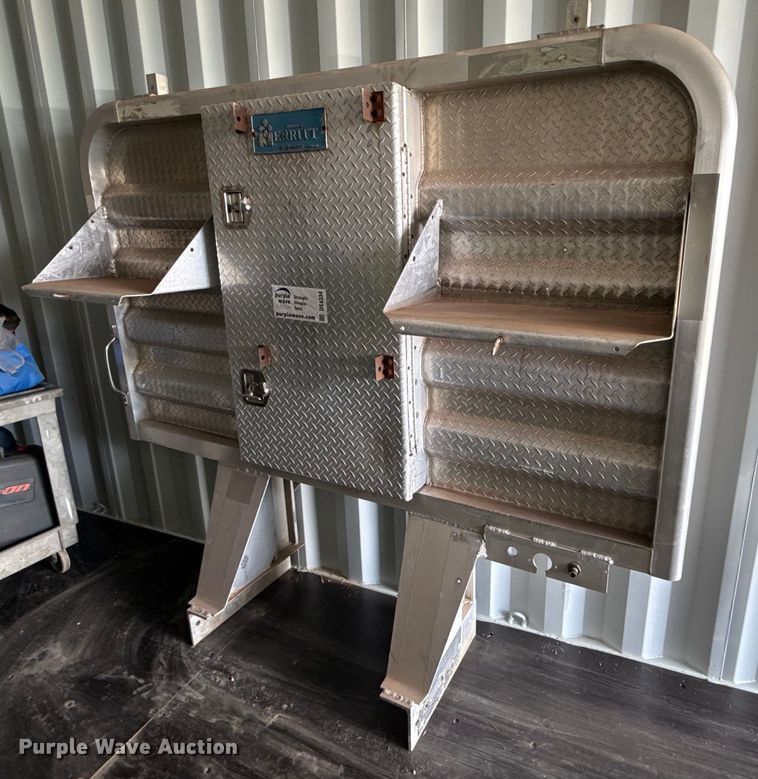 image for item DS4334 Merritt headache rack