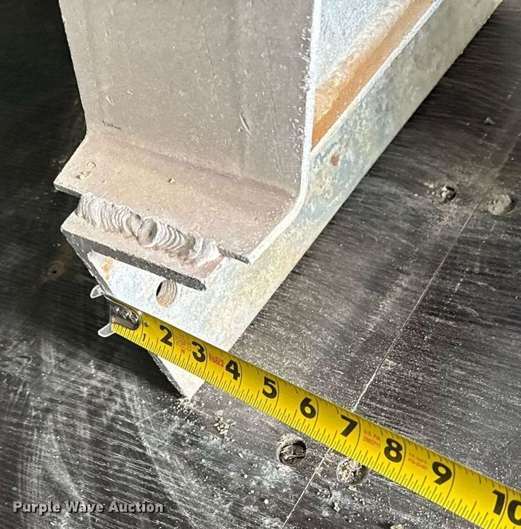 image for item DS4334 Merritt headache rack