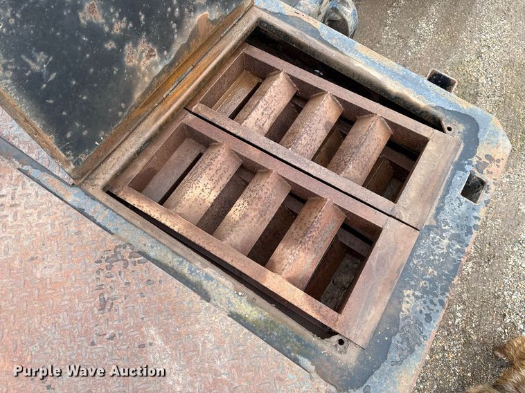 image for item DT6617 1989 Trail King TK60HTXL-462 double drop deck equipment trailer