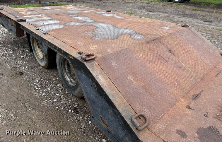 image for item DT6617 1989 Trail King TK60HTXL-462 double drop deck equipment trailer
