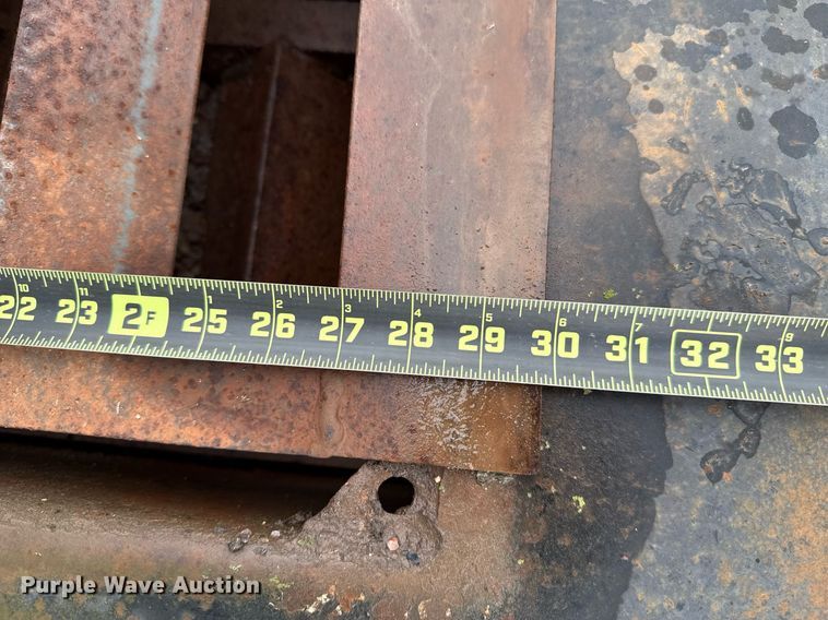 image for item DT6617 1989 Trail King TK60HTXL-462 double drop deck equipment trailer