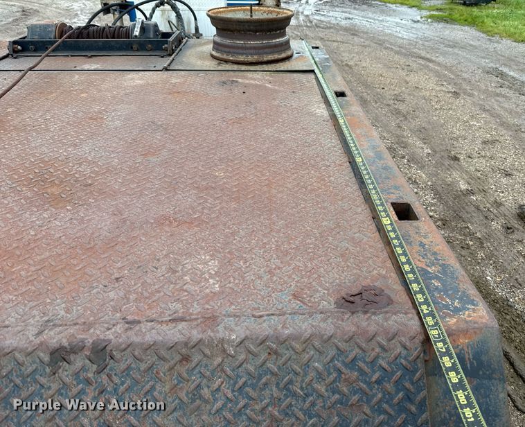 image for item DT6617 1989 Trail King TK60HTXL-462 double drop deck equipment trailer