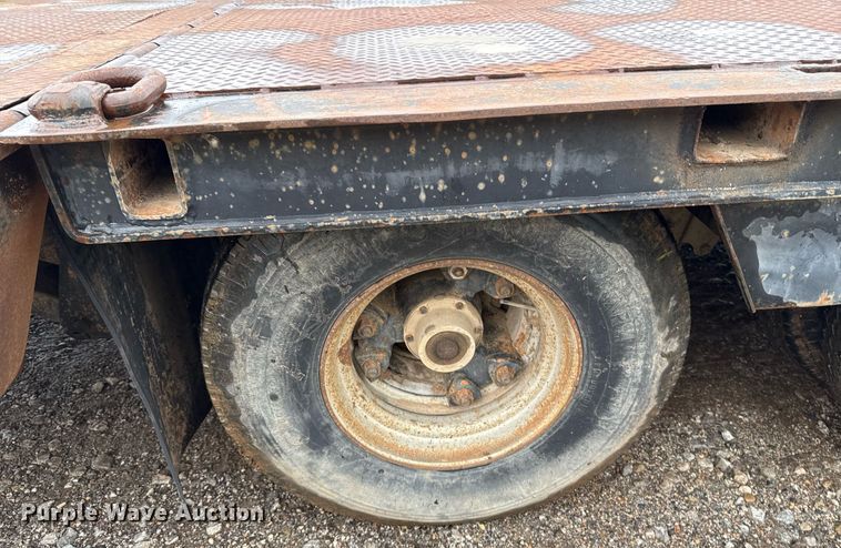 image for item DT6617 1989 Trail King TK60HTXL-462 double drop deck equipment trailer