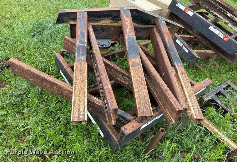 image for item DT6617 1989 Trail King TK60HTXL-462 double drop deck equipment trailer