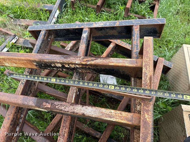 image for item DT6617 1989 Trail King TK60HTXL-462 double drop deck equipment trailer