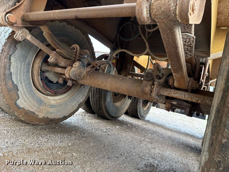 image for item DT6618 1984 Red River Manufacturing bottom dump trailer