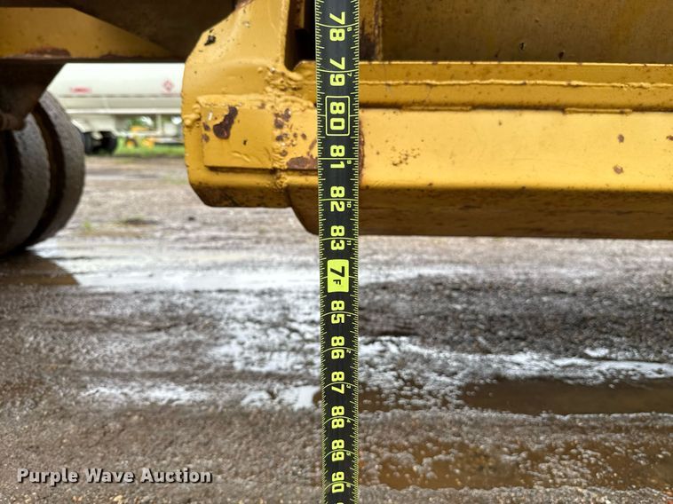 image for item DT6618 1984 Red River Manufacturing bottom dump trailer