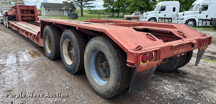 image for item DT6622 1976 Trailbec FB-600-DE lowboy equipment trailer