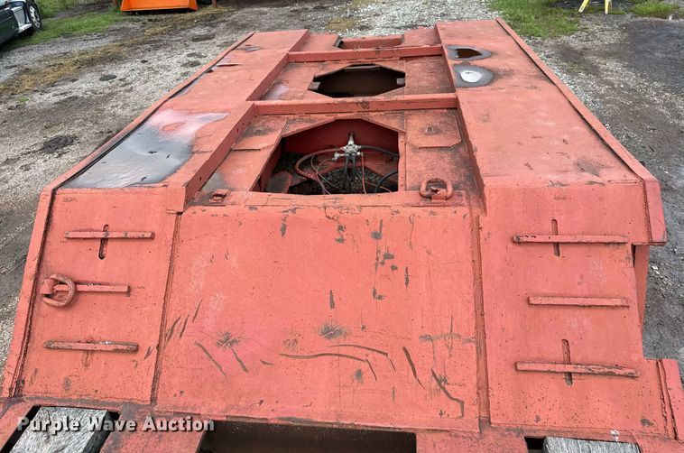 image for item DT6622 1976 Trailbec FB-600-DE lowboy equipment trailer