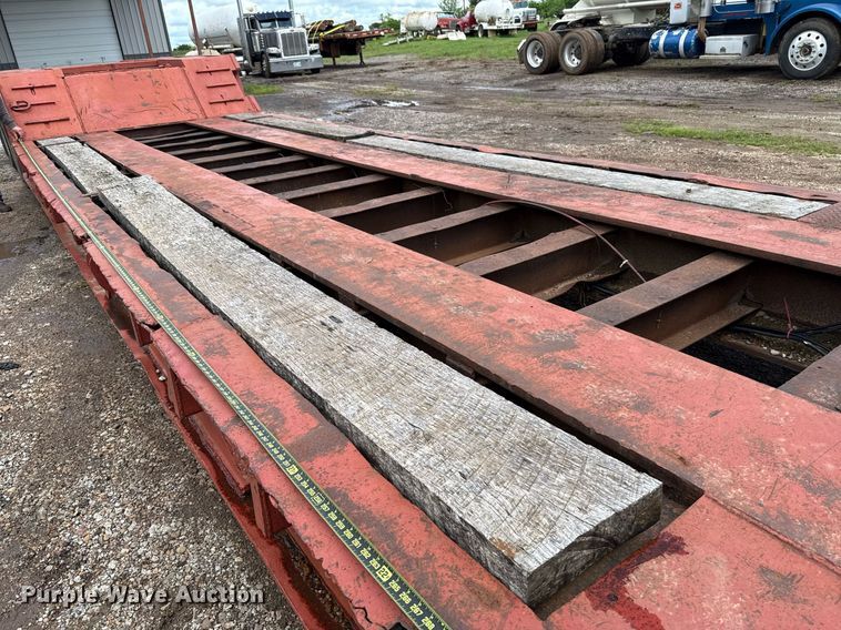 image for item DT6622 1976 Trailbec FB-600-DE lowboy equipment trailer