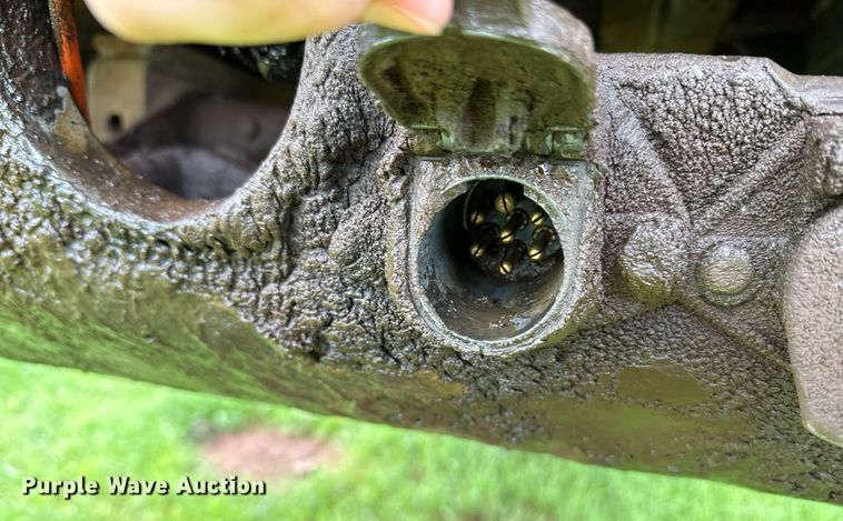 image for item DT6626 1983 Hibilt end dump trailer