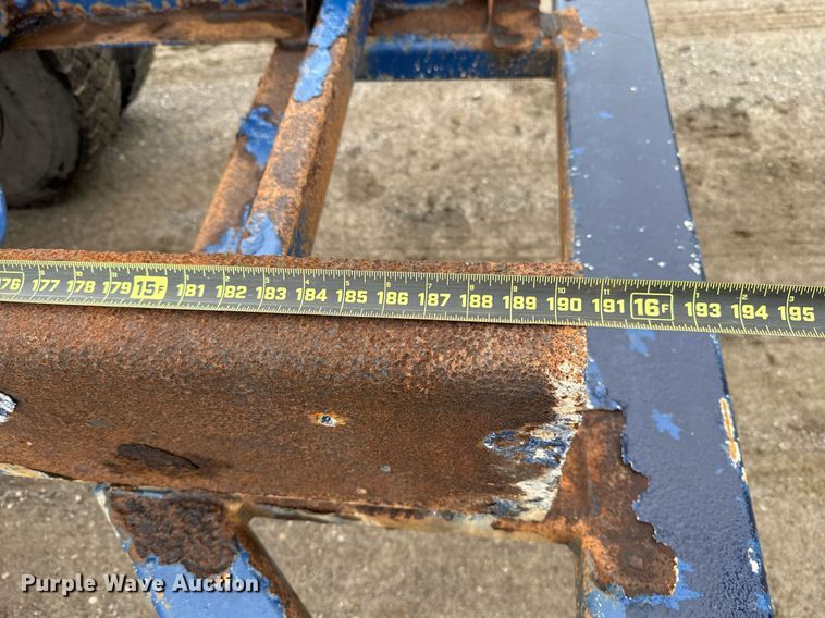 image for item DT6627 2005 Kenworth T300 truck cab and chassis