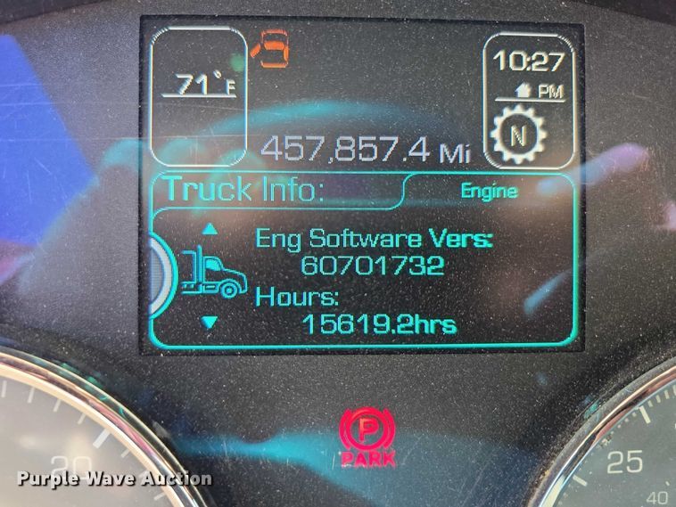 image for item DT6886 2018 Kenworth T880 semi truck