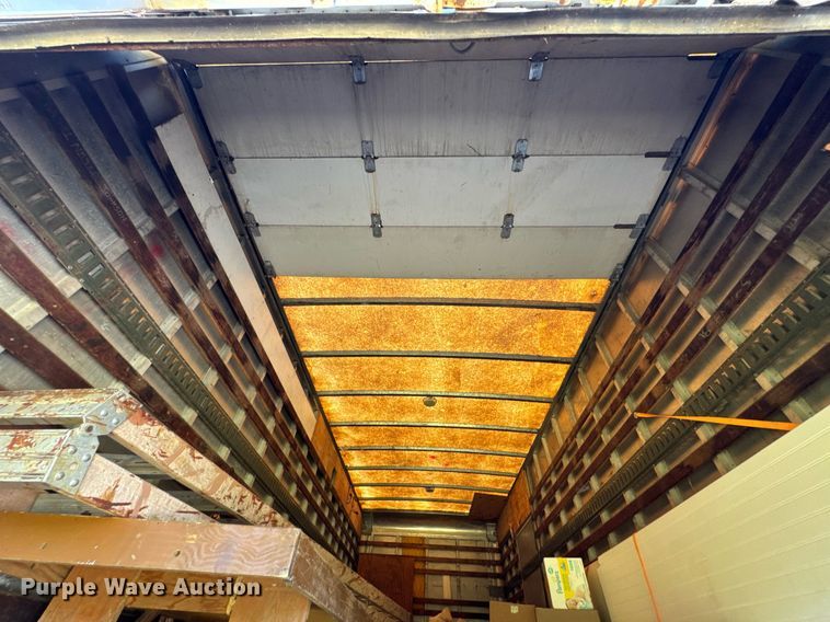 image for item DU9146 1992 International 4700 box truck