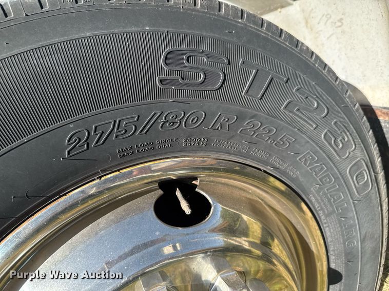 image for item DU9146 1992 International 4700 box truck