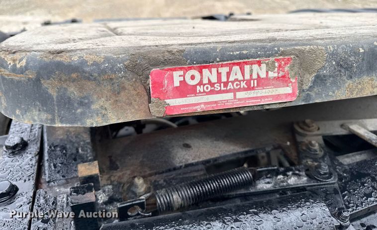 image for item DV2659 2000 Freightliner FLD112 semi truck