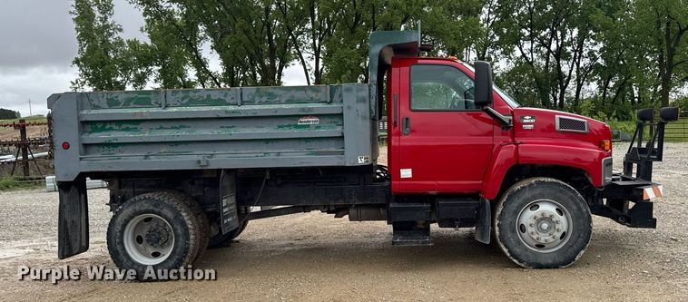 image for item DV2661 2006 Chevrolet C8500 dump truck