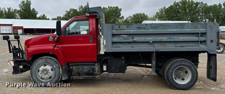 image for item DV2661 2006 Chevrolet C8500 dump truck